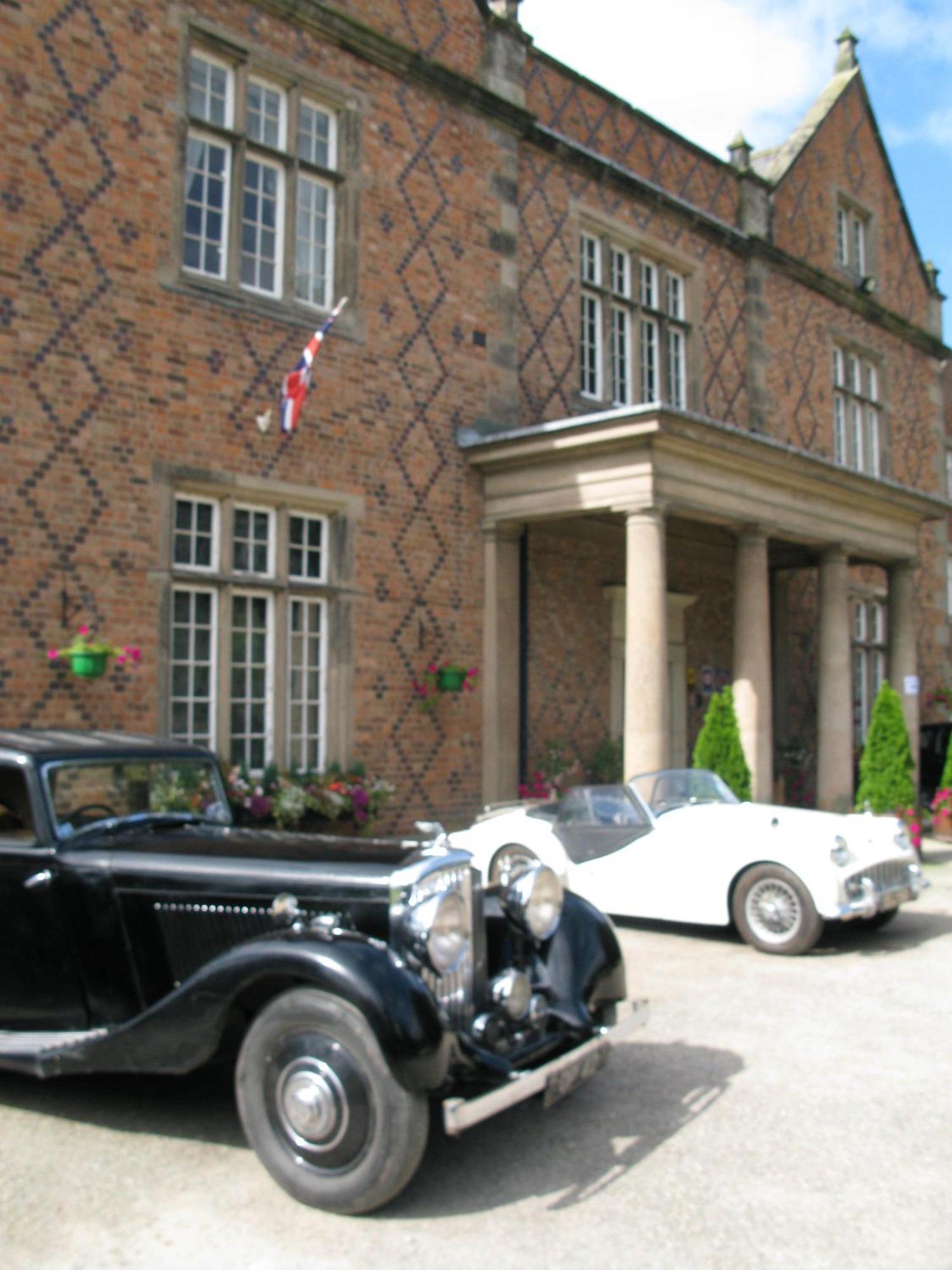 Willington Hall Hotel Tarporley Eksteriør billede
