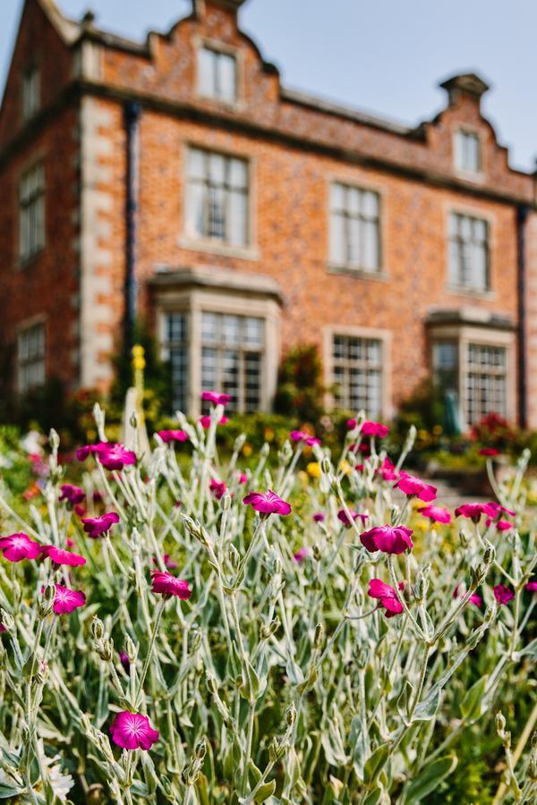 Willington Hall Hotel Tarporley Eksteriør billede